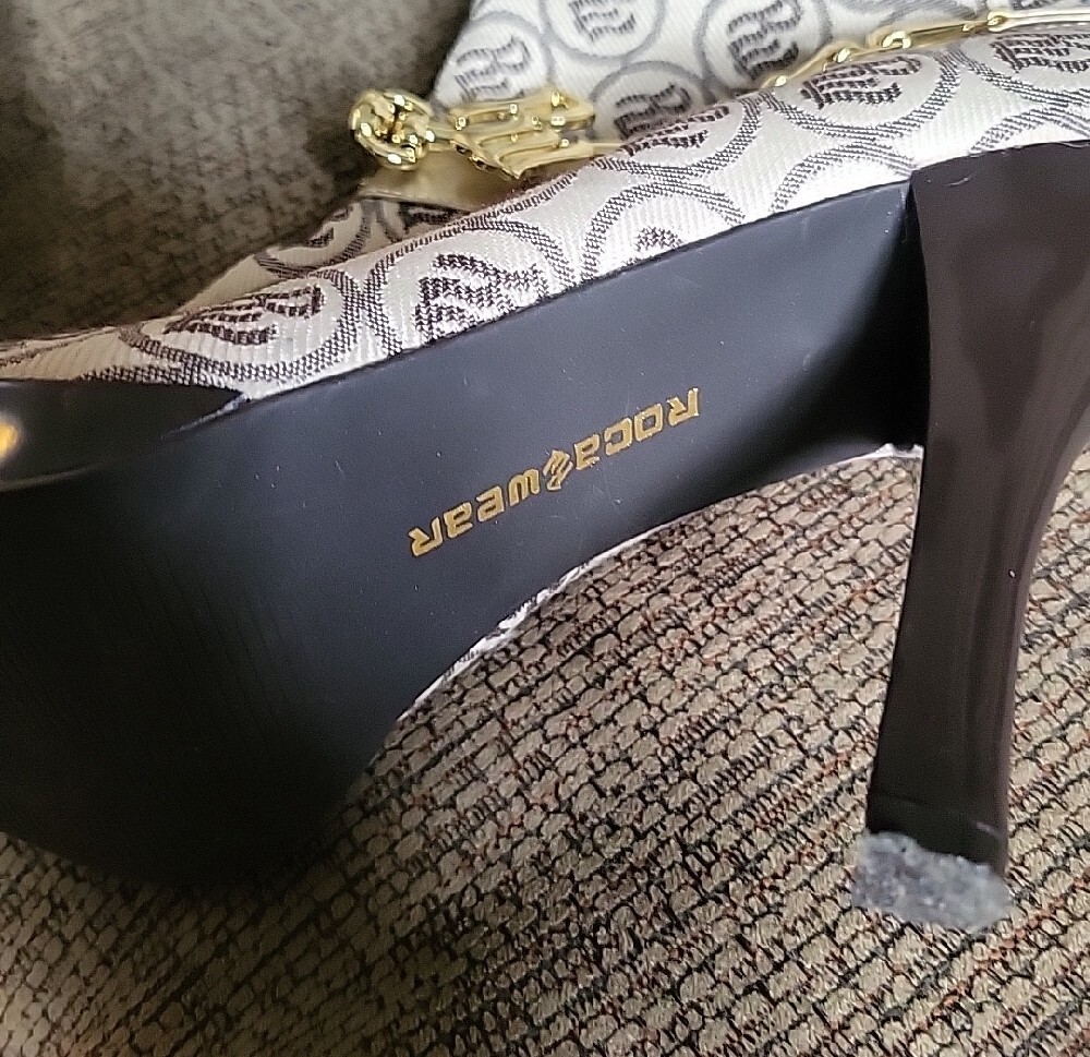 Women's Roccawear Monogram High Heel Boots with Gold Chain Detail - Picture 4 of 6